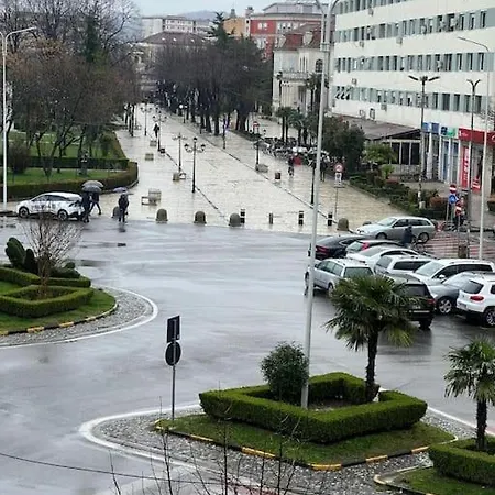 Lovely Apartment- Center 아파트 Shkodër