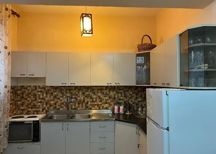 Lovely Apartment- Center